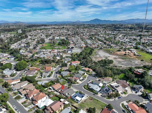 5088 Elkhart St, San Diego, CA 92105