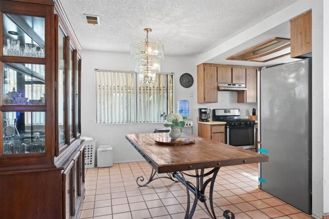 5088 Elkhart St, San Diego, CA 92105