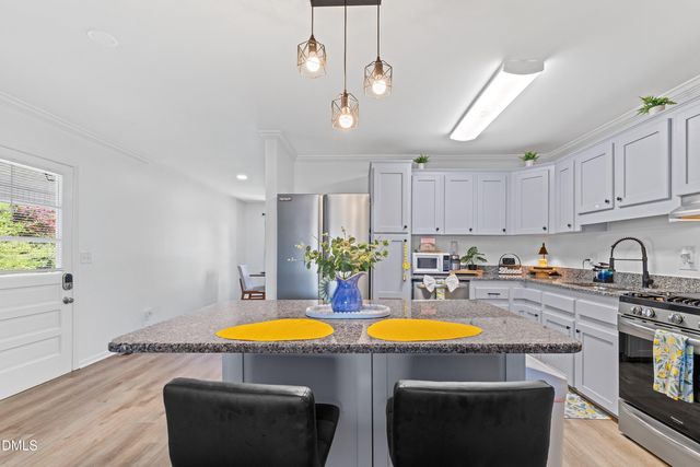 117 Holly Avenue, Dunn, NC 28334