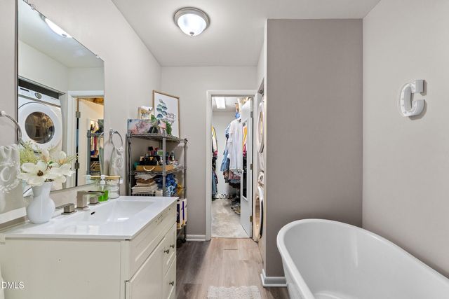 117 Holly Avenue, Dunn, NC 28334