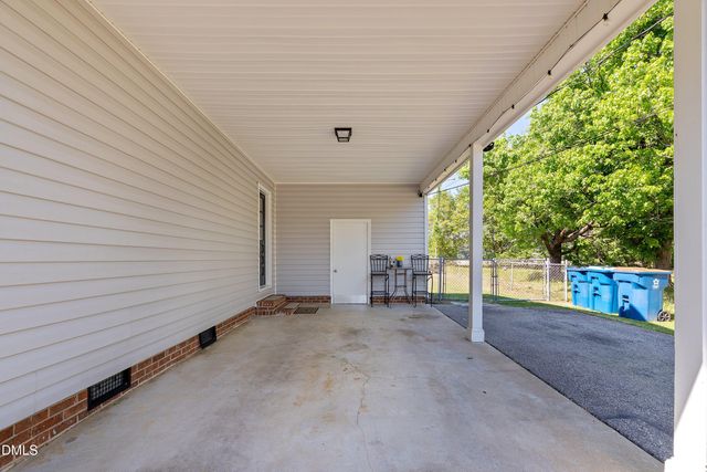 117 Holly Avenue, Dunn, NC 28334