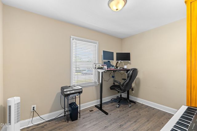 117 Holly Avenue, Dunn, NC 28334