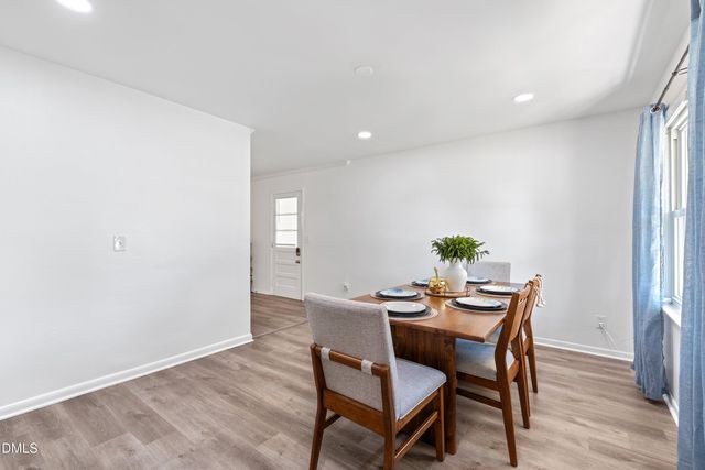 117 Holly Avenue, Dunn, NC 28334