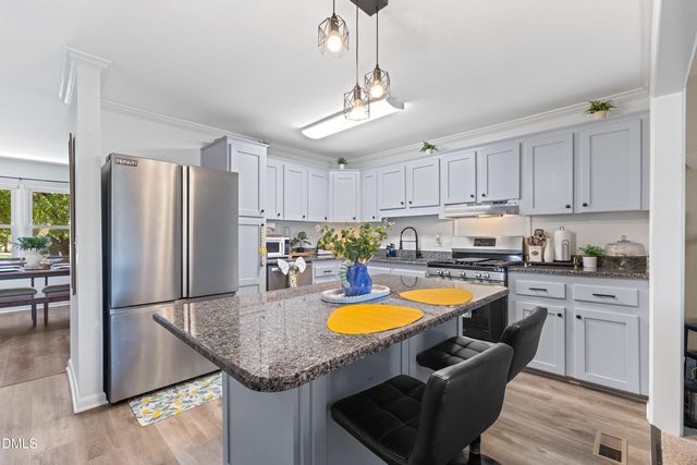 117 Holly Avenue, Dunn, NC 28334