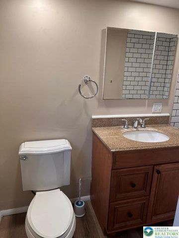 2215 West Congress, Allentown City, PA 18104