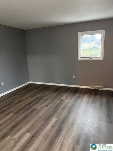 2215 West Congress, Allentown City, PA 18104