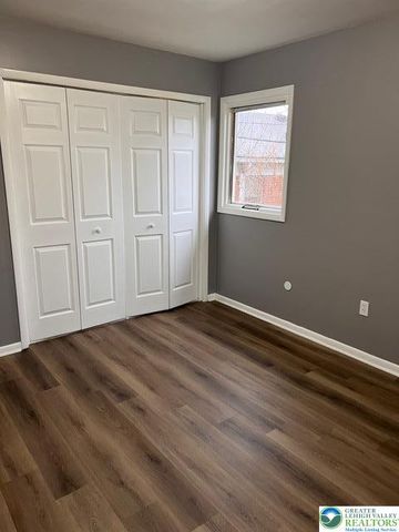 2215 West Congress, Allentown City, PA 18104