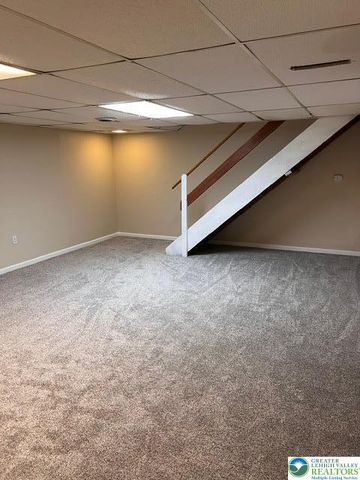 2215 West Congress, Allentown City, PA 18104