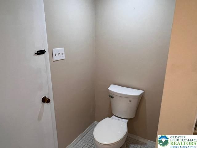 2215 West Congress, Allentown City, PA 18104