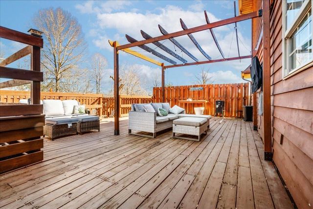 210 Cox Smith Lane, Corbin, KY 40701