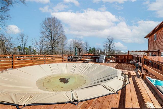 210 Cox Smith Lane, Corbin, KY 40701