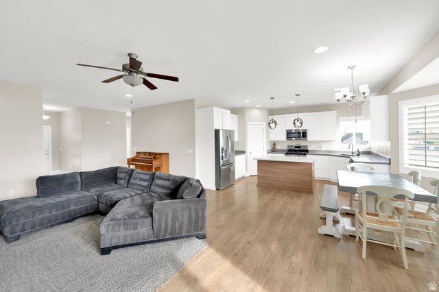 9853 N ELKHORN RD, Eagle Mountain, UT 84005