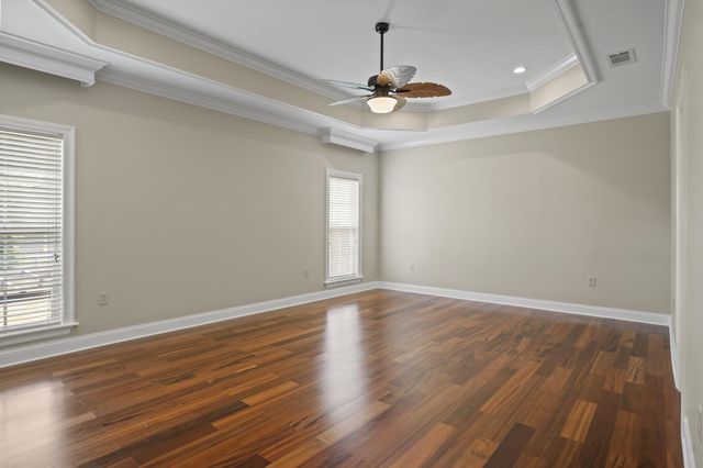 66 W Shore Dr., Hattiesburg, MS 39402