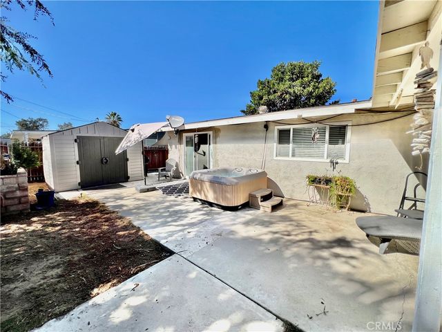 928 Bluecrest Street, Corona, CA 92882