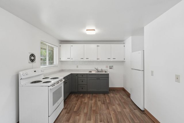 6634 Bartlett Road, Reynoldsburg, OH 43068