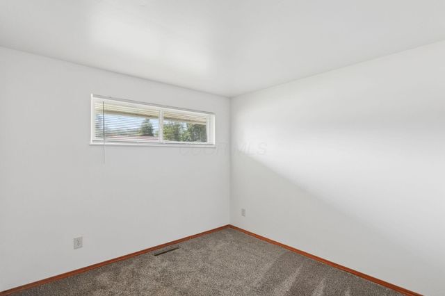 6634 Bartlett Road, Reynoldsburg, OH 43068