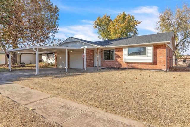 433 W Forest Drive, Mustang, OK 73064