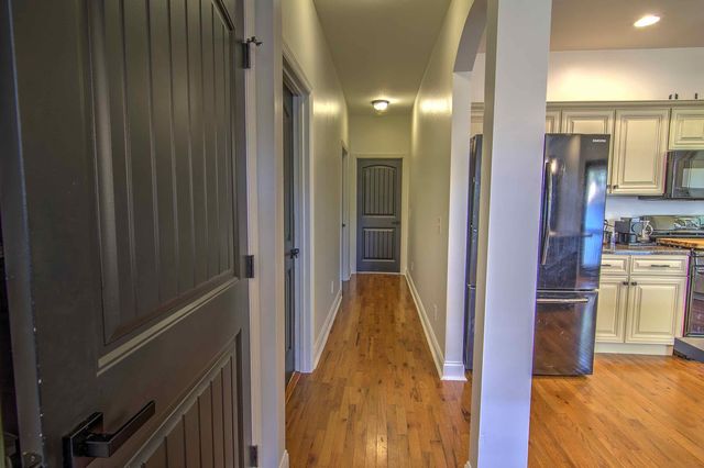 145 Bell Lake Drive, Trenton, GA 30752