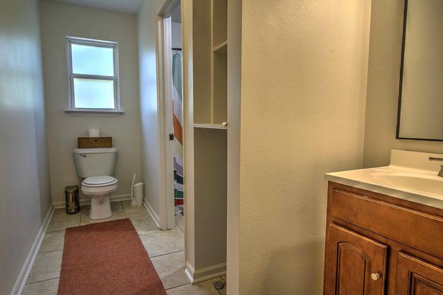 145 Bell Lake Drive, Trenton, GA 30752