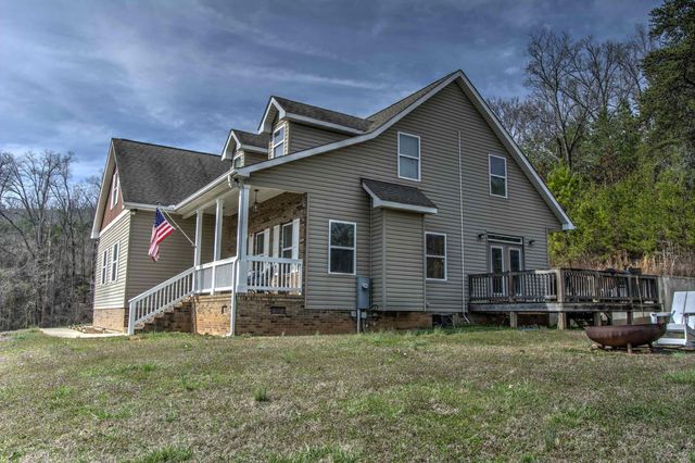 145 Bell Lake Drive, Trenton, GA 30752