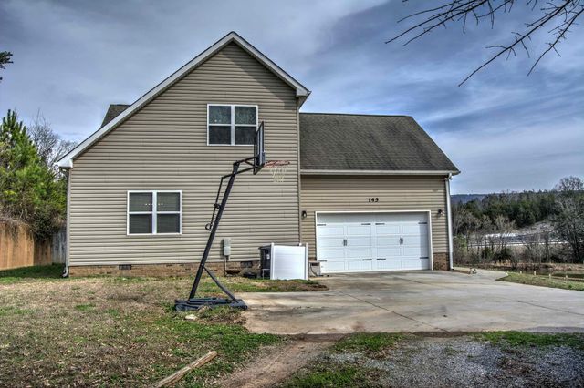 145 Bell Lake Drive, Trenton, GA 30752