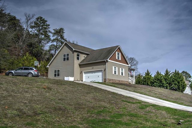 145 Bell Lake Drive, Trenton, GA 30752