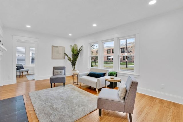 51 Hartford Ter, Springfield, MA 01118