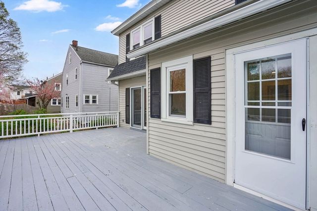 51 Hartford Ter, Springfield, MA 01118
