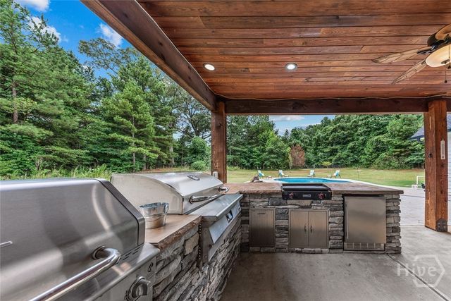 5304 S Apple Valley Road, Jefferson, GA 30549