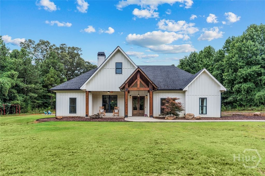 5304 S Apple Valley Road, Jefferson, GA 30549
