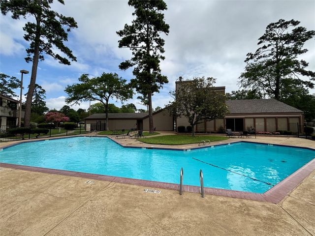 12900 Walden Road 508E, Montgomery, TX 77356