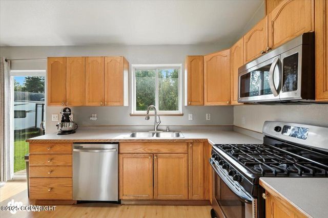 4286 E Birchwood Drive, Wasilla, AK 99654