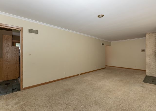 1420 35th Avenue, Rock Island, IL 61201