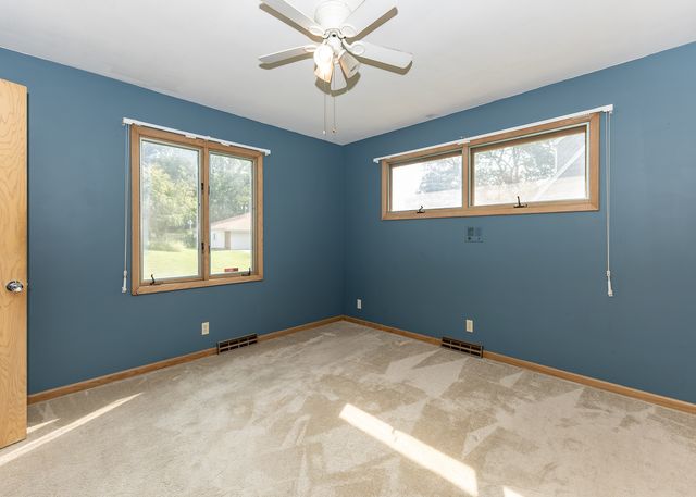 1420 35th Avenue, Rock Island, IL 61201