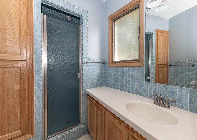 1420 35th Avenue, Rock Island, IL 61201