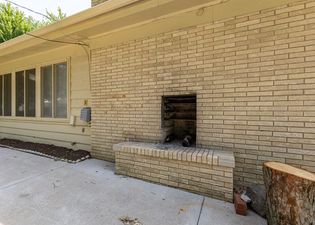 1420 35th Avenue, Rock Island, IL 61201