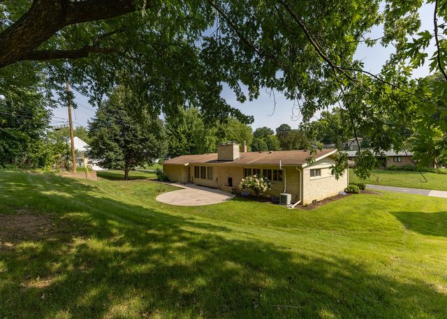 1420 35th Avenue, Rock Island, IL 61201