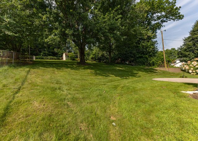 1420 35th Avenue, Rock Island, IL 61201