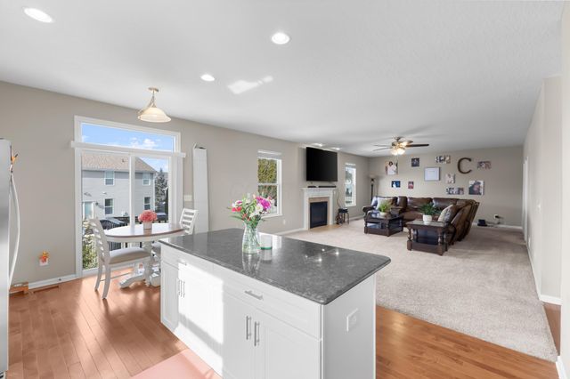 223 Antrim Street, Pickerington, OH 43147