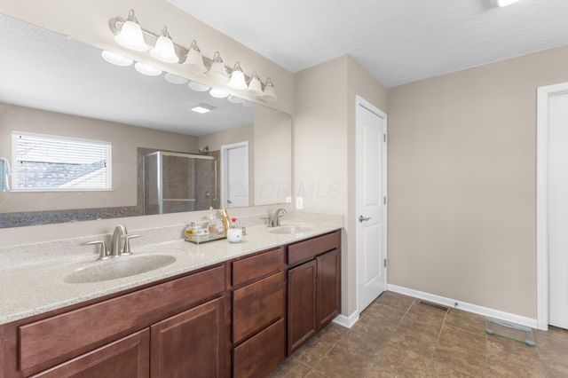 223 Antrim Street, Pickerington, OH 43147