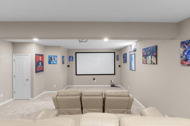 223 Antrim Street, Pickerington, OH 43147