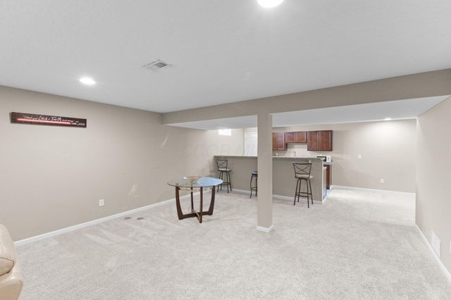 223 Antrim Street, Pickerington, OH 43147