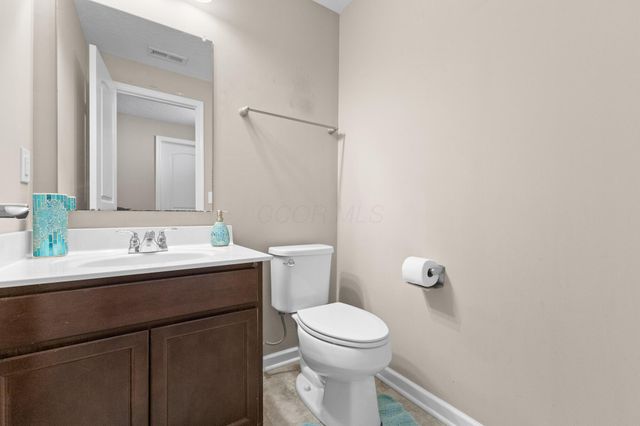 223 Antrim Street, Pickerington, OH 43147