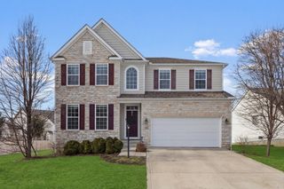 223 Antrim Street, Pickerington, OH 43147