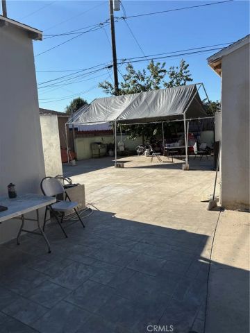 2911 Baltic, Long Beach, CA 90810