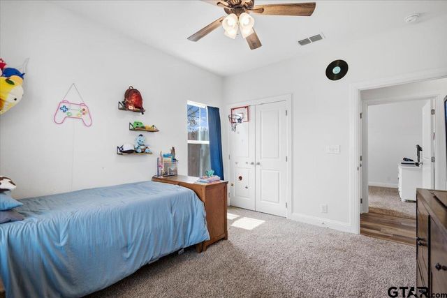 21531 Kayla Ln, Mineola, TX 75773