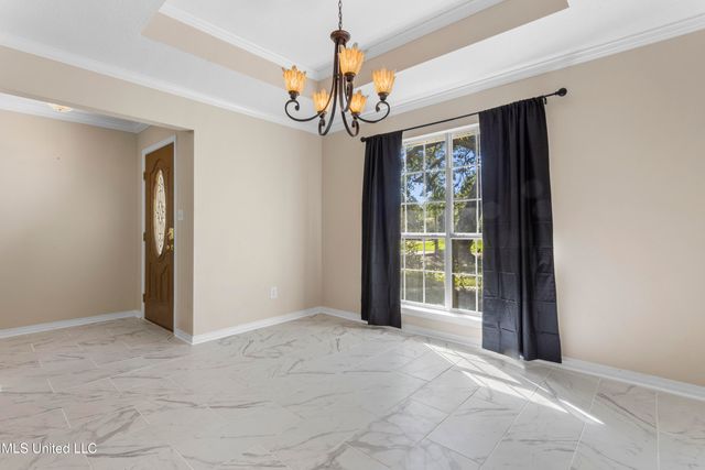 13313 Hollow Oak Lane, Ocean Springs, MS 39564