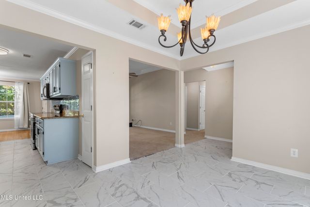 13313 Hollow Oak Lane, Ocean Springs, MS 39564