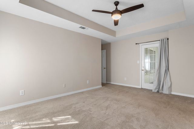 13313 Hollow Oak Lane, Ocean Springs, MS 39564