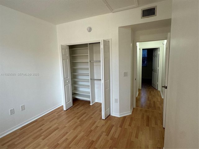 8507 NW 140th Ter 801, Miami Lakes, FL 33016